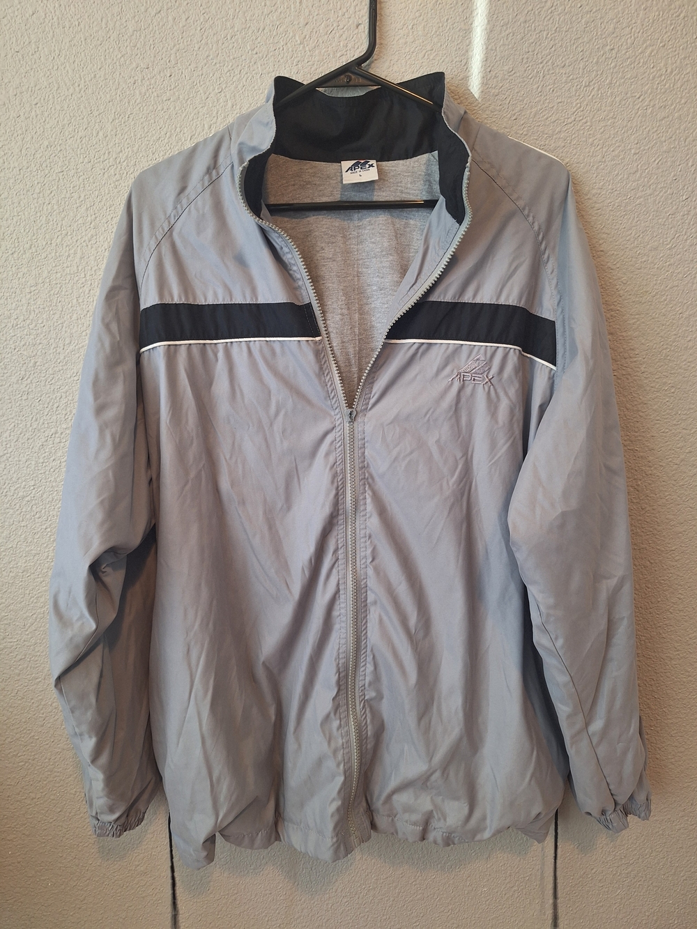 Apex Men's Light Gray Windbreaker with Black Chest Stripe